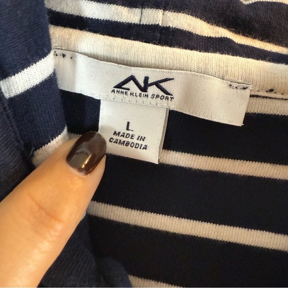 Anne Klein Jacket Womens Medium Blue
Hooded Zip Up Track Golf Outdoors
Sport - Picture 8 of 12